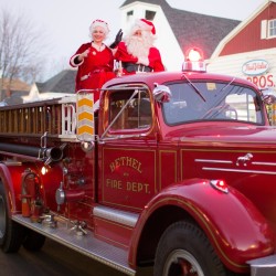 Santa-and-Mrs.-Claus-on-vintage-firetruckCraig-Angevinew250